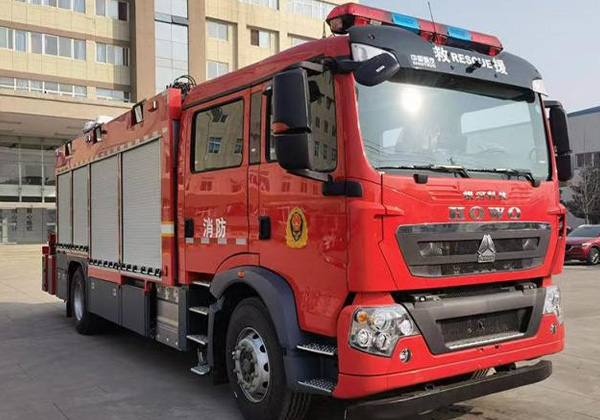 照明消防車(chē)